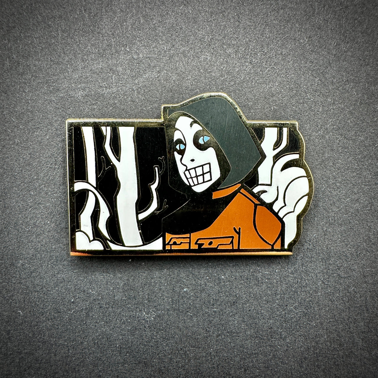 Skully Enamel Pin